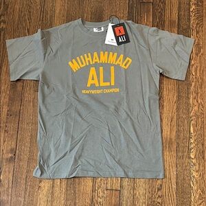 Muhammad Ali T-Shirt with Yellow Graphic